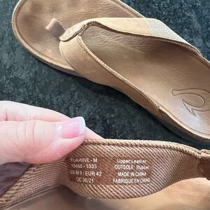 OluKai Tan Leather Sandals